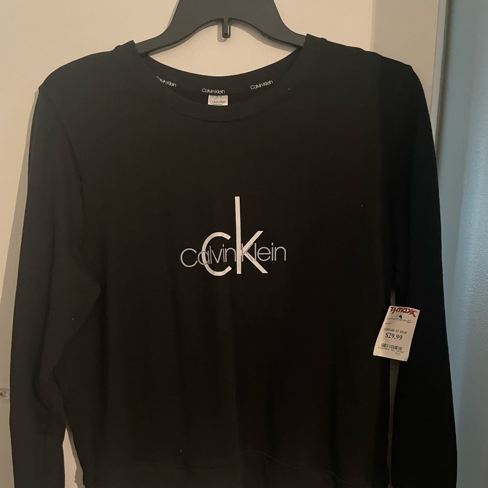 Calvin Klein sweatshirt